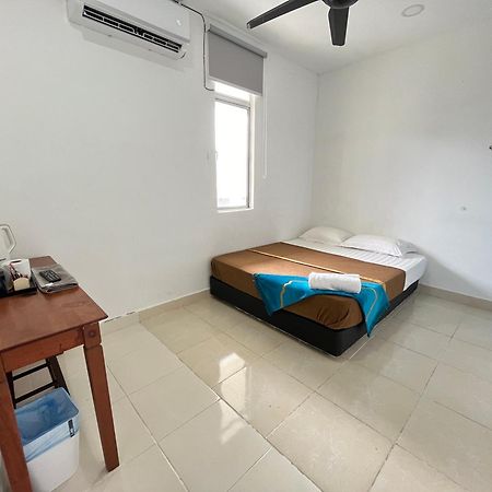 Ibai Beach Guesthouse Kuala Terengganu Exterior photo