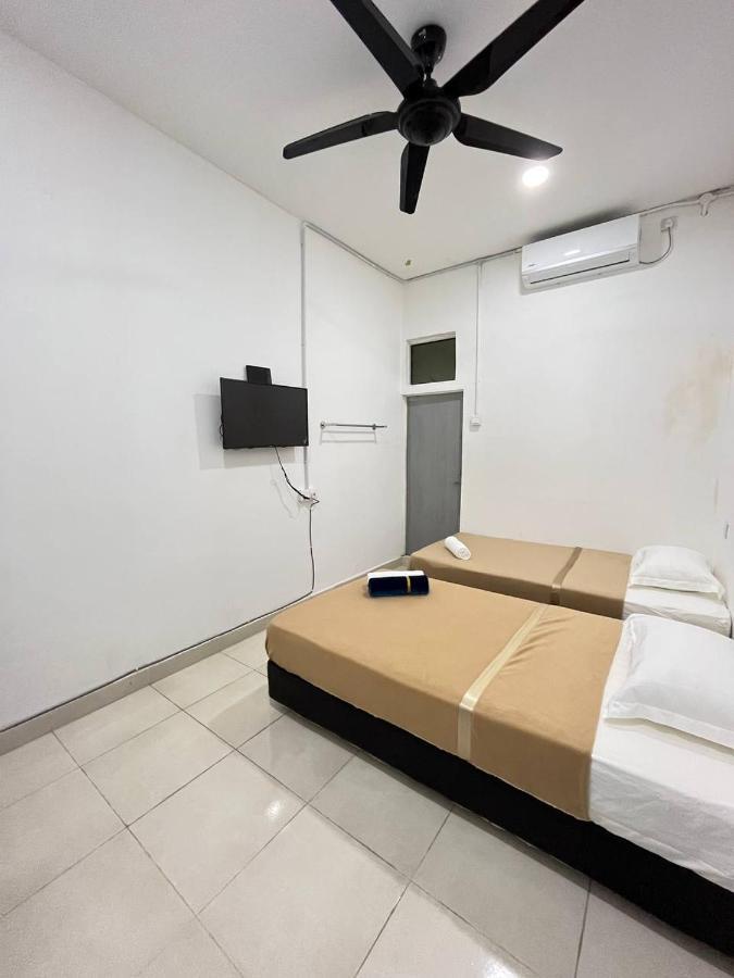 Ibai Beach Guesthouse Kuala Terengganu Exterior photo
