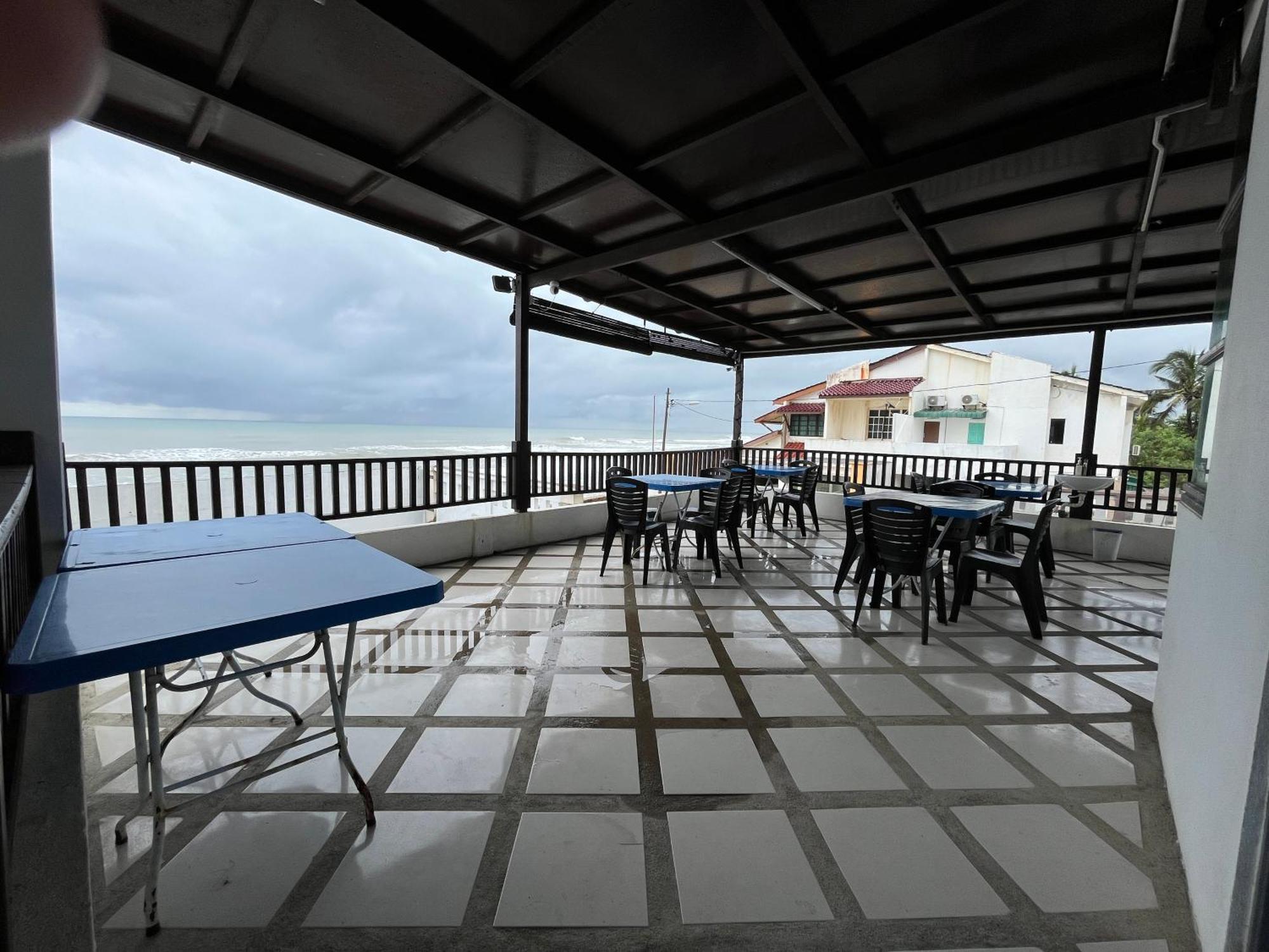 Ibai Beach Guesthouse Kuala Terengganu Exterior photo