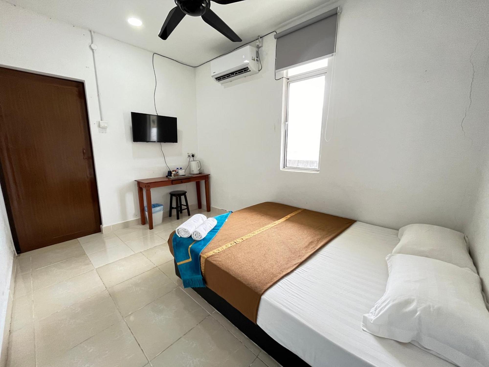 Ibai Beach Guesthouse Kuala Terengganu Exterior photo