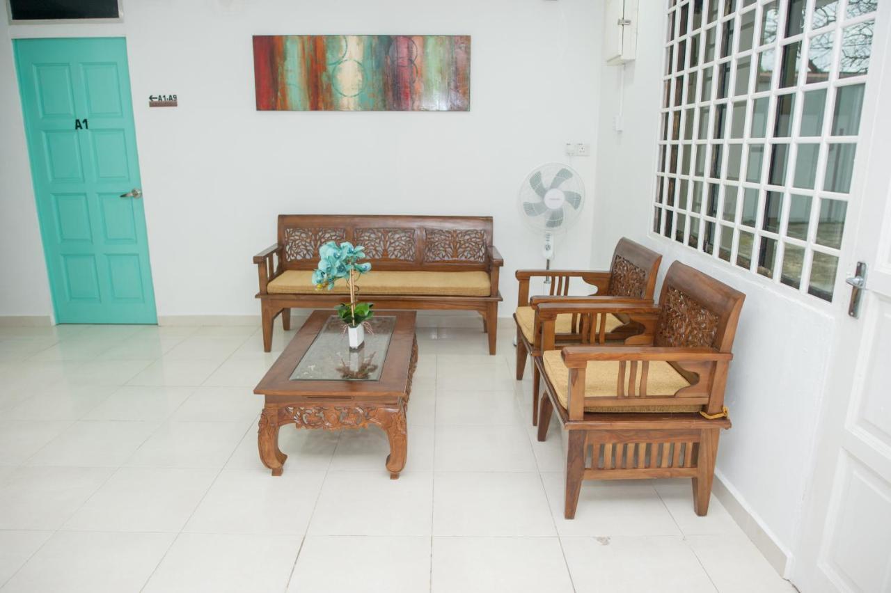 Ibai Beach Guesthouse Kuala Terengganu Exterior photo